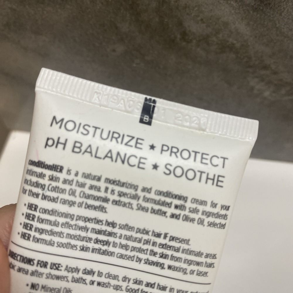 ConditionHer Skincare For Down There, Unscented Moisturizing Cream Sealed - Picture 3 of 4